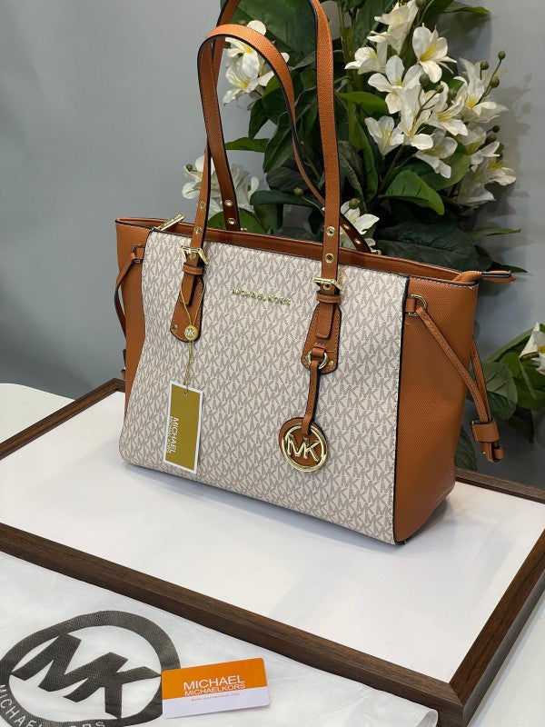 MICHAE L KO R S MK TOTE WITH DUST BAG watchlady