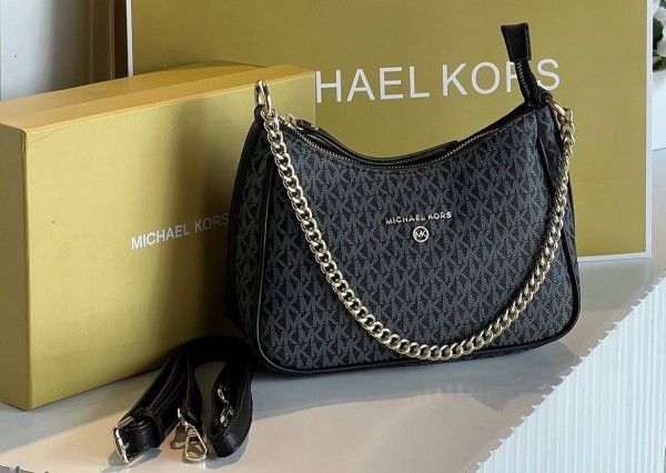 MICHAEL KO R S MK JET SET CHARM SLING BLACK WITH BOX watchlady
