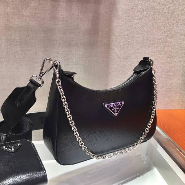 PRAD A REEDITION SLING WITH OG BOX watchlady
