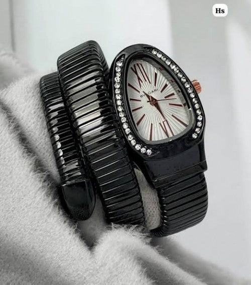 BVLGAR I SERPENTI SNAKE WATCH HALF DIAMOND XoticCollection